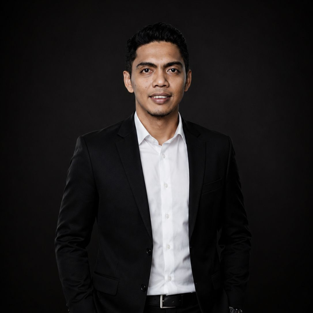 Indra Manguleta, S.H.I